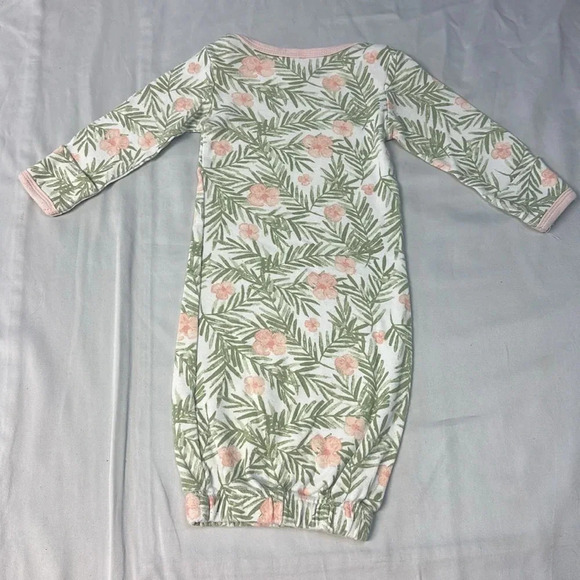 The Peanut shell - newborn nightgown/sleep sack - Picture 3 of 3
